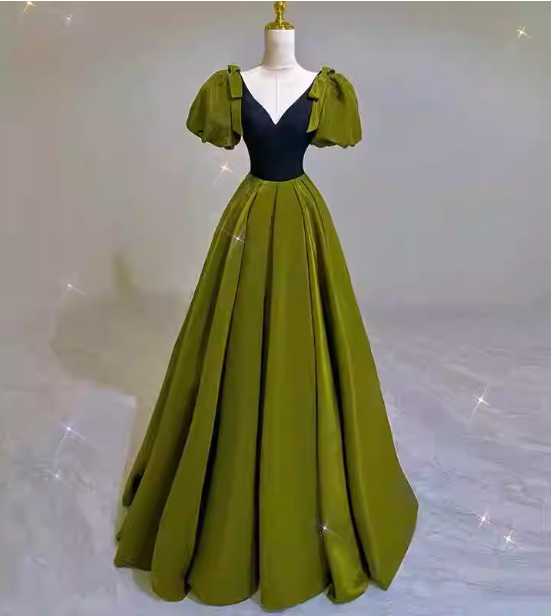 Vintage Green A-Line V-Neck Puff Sleeve Satin Long Formal Prom Dresses Main image
