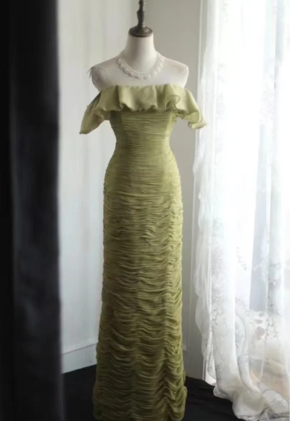 Vintage Green Fitted Off-Shoulder Ruffled Chiffon Long Formal Prom Dresses