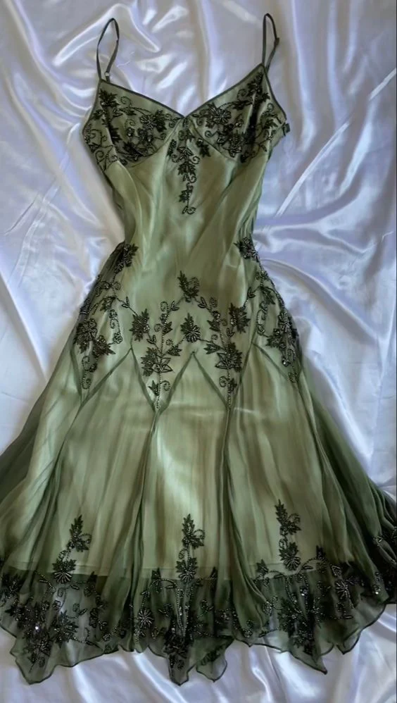 Vintage Green Spaghetti Straps Beaded Formal Prom Dresses Main image