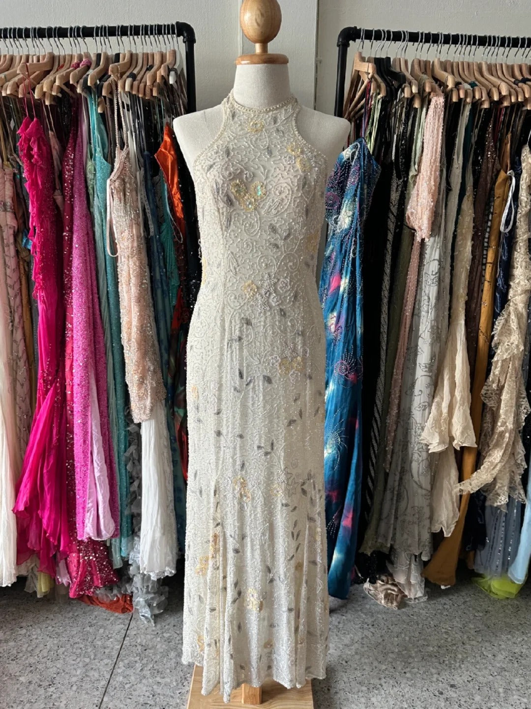 Vintage Ivory Mermaid High-Neck Beaded Floral Mesh Long Formal Prom Dresses Main image