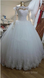 Vintage Lace Appliques Long Sleeves Tulle Wedding Dresses Ball Gowns