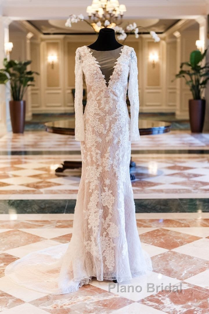 Vintage Lace Long Sleeve See Through Back Nude Mermaid Wedding Dresses,