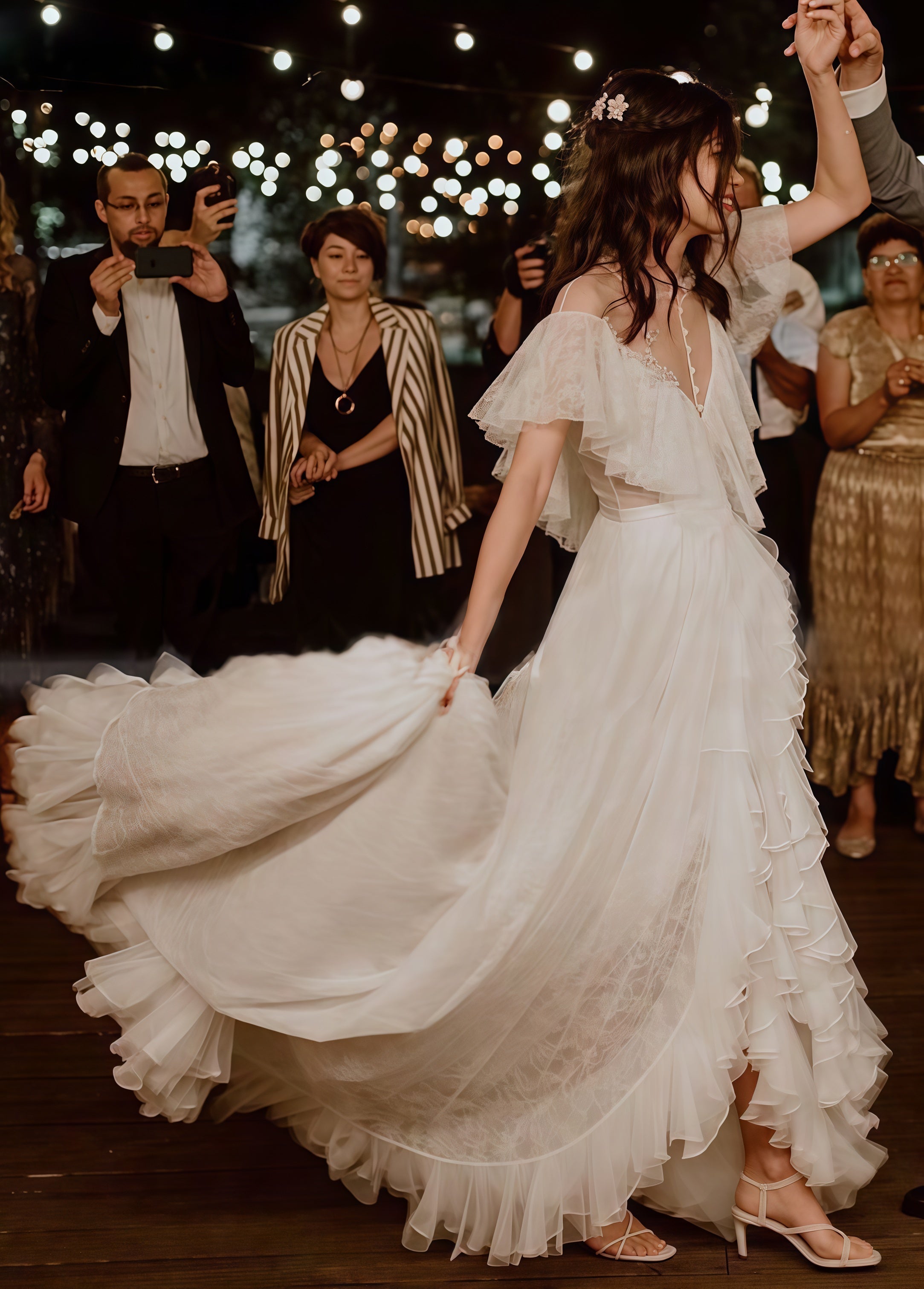 Vintage Lace Ruffle Party Dresses, White Wedding Dresses With Slit Secondary image