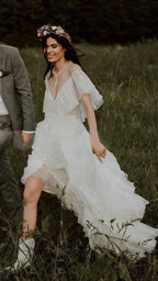 Vintage Lace Ruffle Party Dresses, White Wedding Dresses With Slit