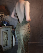 Vintage Luxury Green Mermaid Deep V-Neck Beaded Embroidered Chiffon Long Formal Prom Dresses
