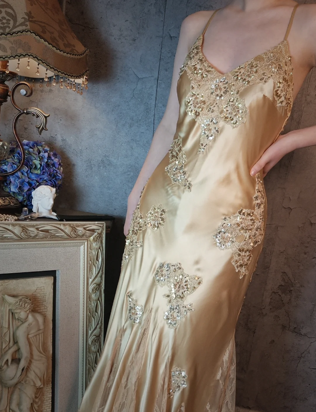 Vintage Mermaid Champagne Gold Sequined Lace Satin Long Formal Prom Dresses