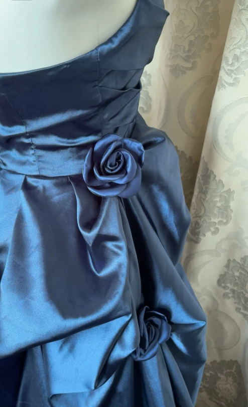 Vintage Navy Blue Strapless Satin Long Ball Gown Prom Dresses