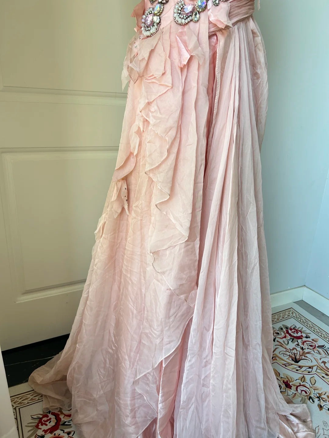 Vintage Pink A-Line Rhinestone Beaded Chiffon Long Formal Prom Dresses