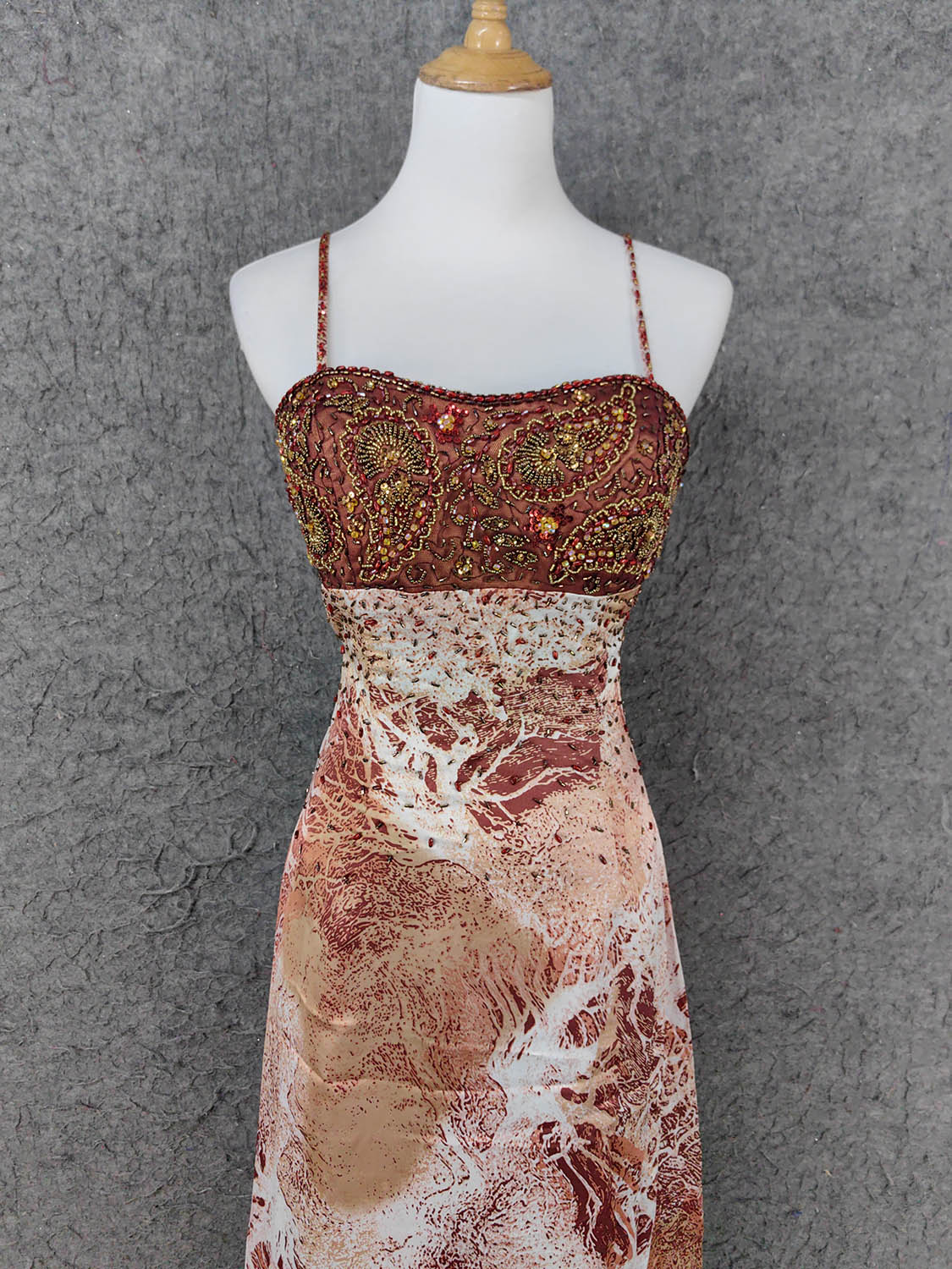Vintage Red-Brown Gilded Gradient Spaghetti Strap Beaded Satin Long Formal Prom Dresses Secondary image