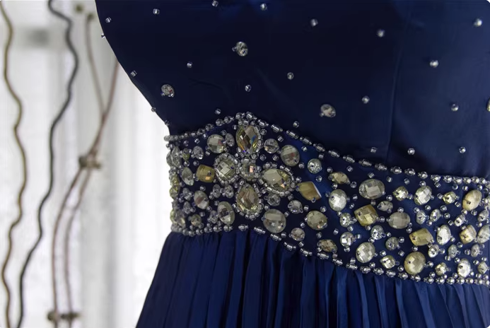 Vintage Royal Blue A-Line Halter Neck Rhinestone Satin Long Formal Prom Dresses