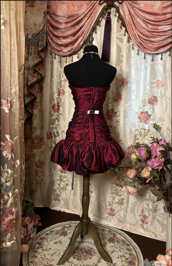 Vintage Sheath Strapless Burgundy Mini Dresses Homecoming Dresses 16Th Birthday Dresses Secondary image