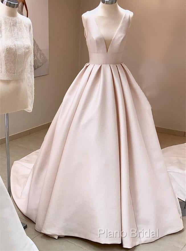 Vintage Style V-Neck Satin Wedding Dresses Ball Gown Secondary image
