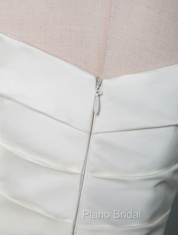 Vintage Wedding Dresses Mermaid Off The Shoulder Sleeveless Pleated Satin Fabric With Train Traditional Dresses For Bride