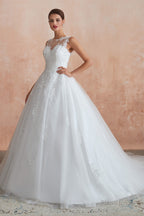 White Ball Gown Tulle Lace Appliques Sweetheart Sequins Wedding Dresses