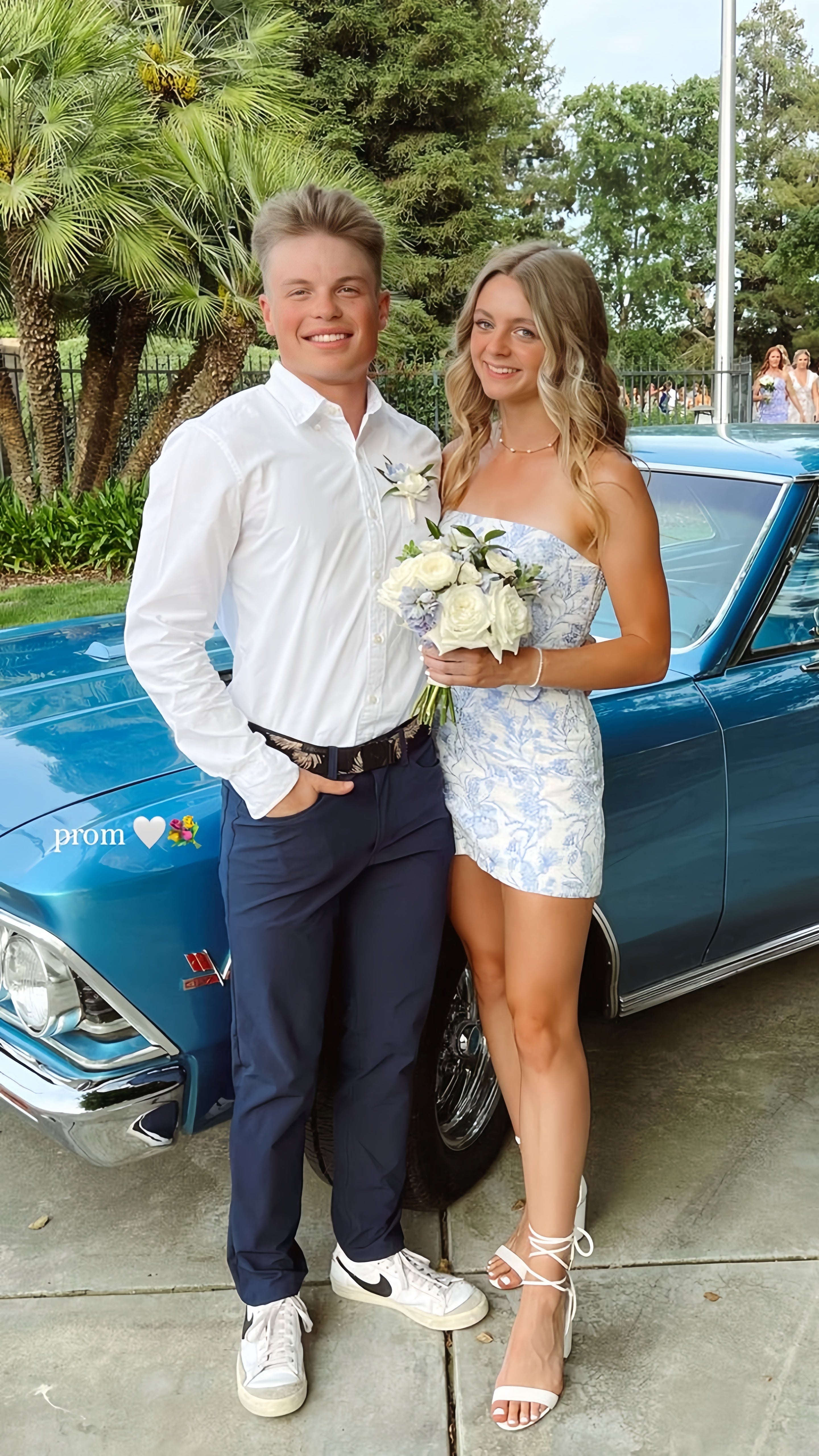 White Blue Floral Homecoming Dresses Strapless Short Formal Prom Dresses,