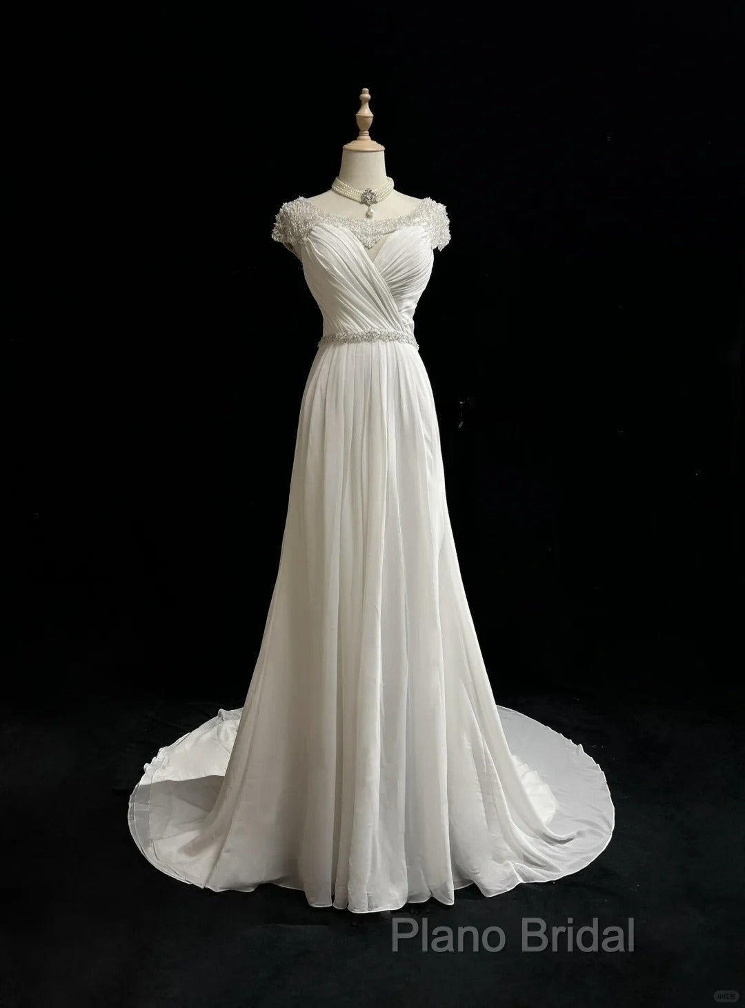 White Elegant A-Line Chiffon V-Neck Long Formal Prom Dresses With Beading Simple Wedding Dresses