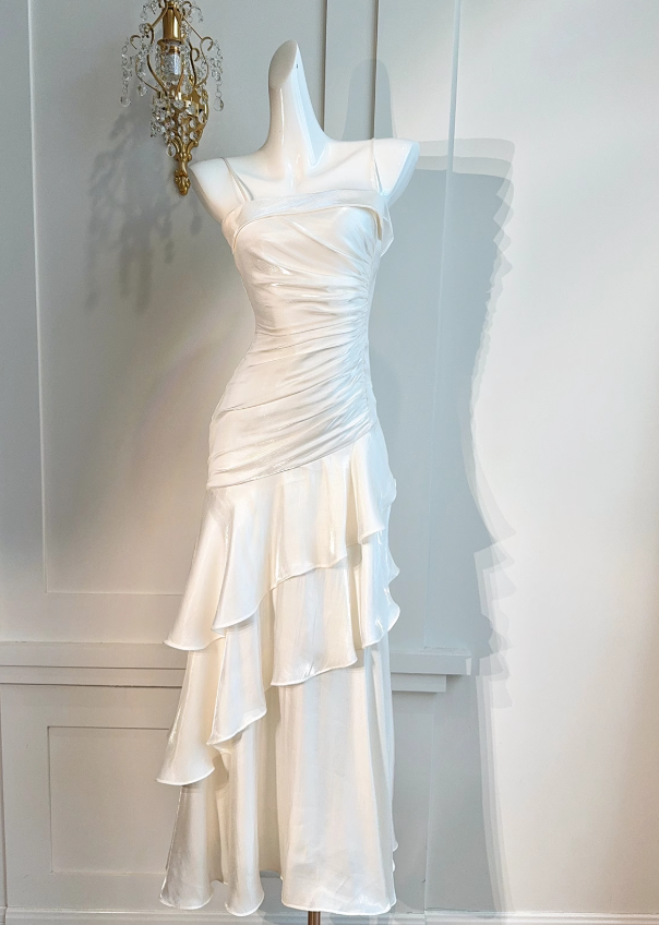 Vintage-Inspired Birthday Party Dresses Under $160 White Ruffled Layered Fairytale Graduation Formal Prom Dresses