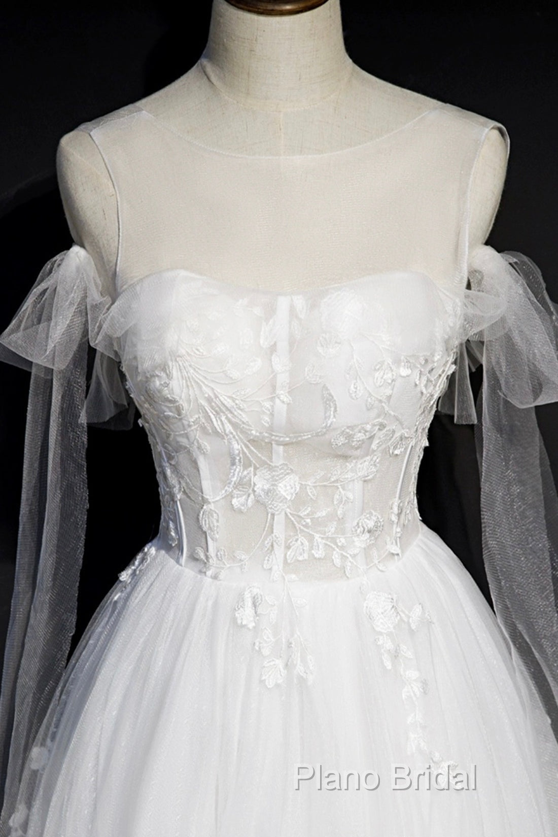 White Lace A-Line Tea Length Formal Prom Dresses Secondary image