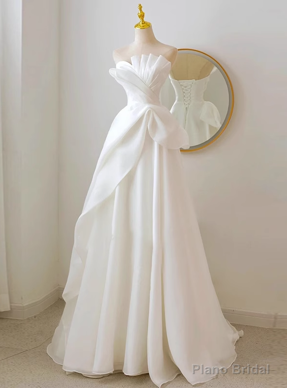White Organza Strapless Pleats Wedding Dress Main image