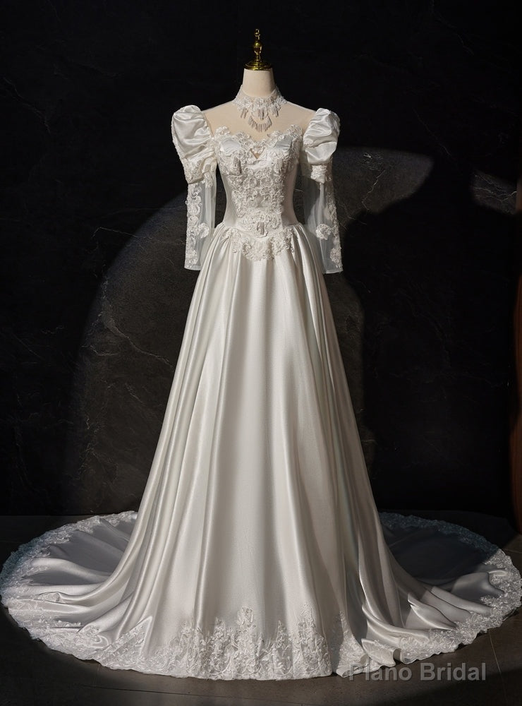 White Satin Long Sleeve Appliques Wedding Dress Main image