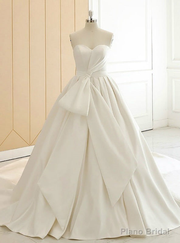 White Sweetheart Neck Satin Big Bow Shirring Wedding Dress