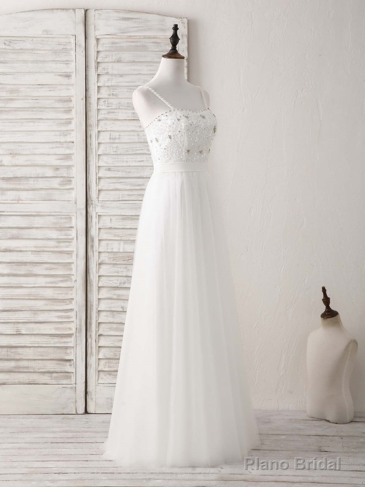 White Sweetheart Neck Tulle Beads Long Prom Dress White Evening Dress Main image