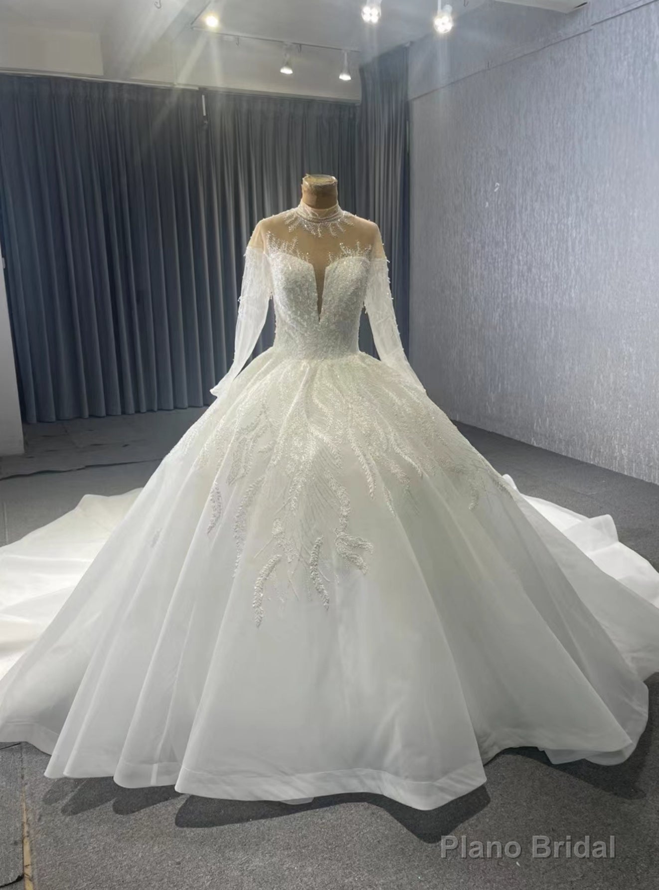White Tulle Long Sleeve Appliques High Neck Wedding Dress With Lon Train Main image