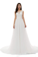 White Tulle Scoop Neck Lace Appliques Beading Wedding Dresses
