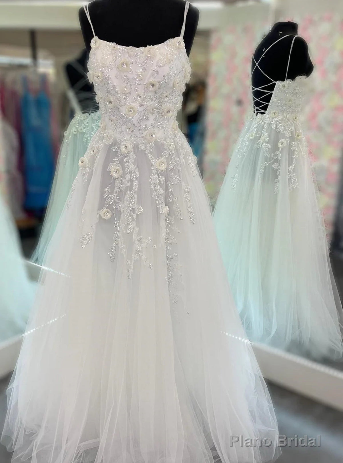 White Tulle Sequins Appliques Prom Dress Main image