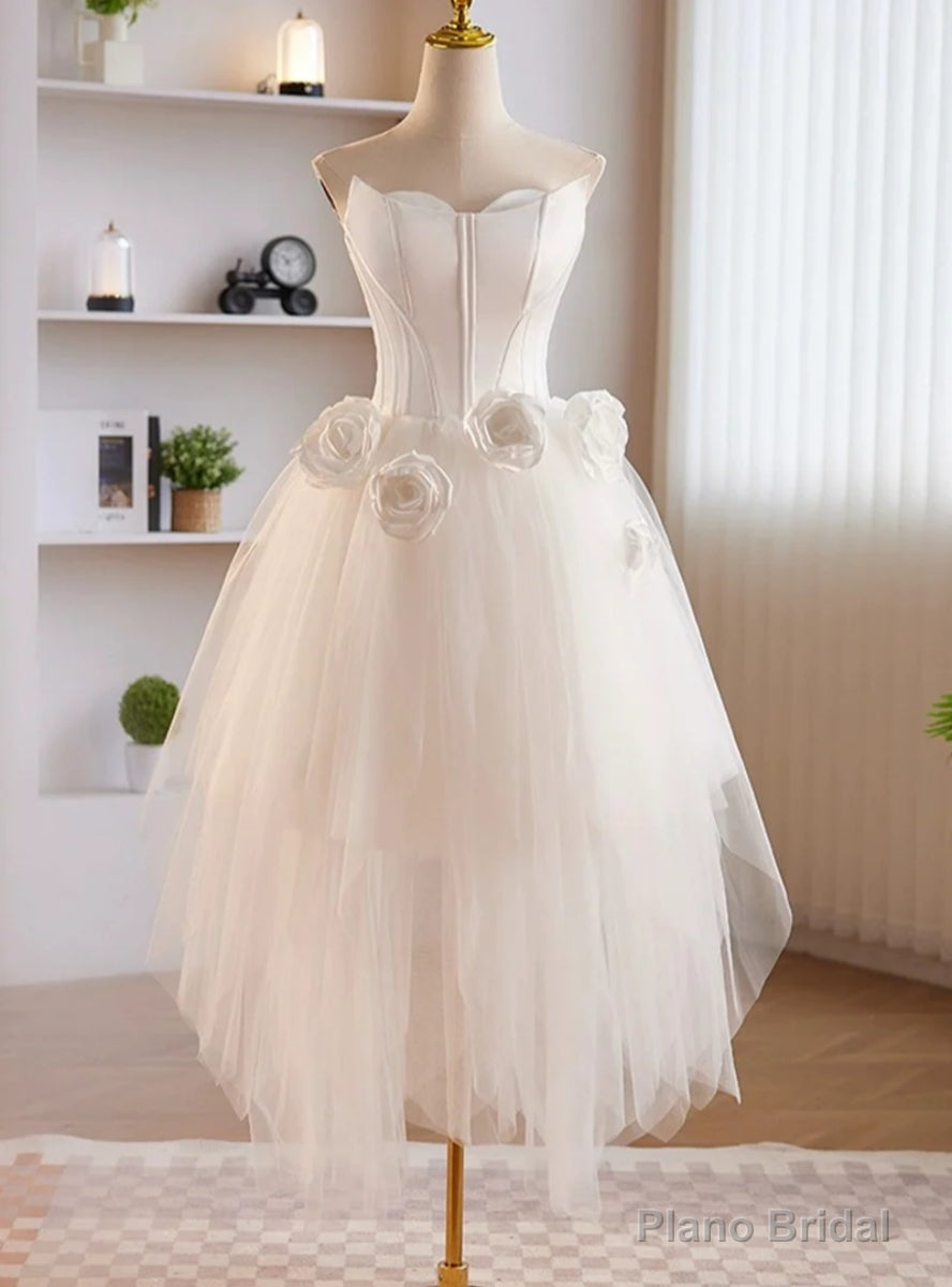 White Tulle Strapless Flower Wedding Dress Main image