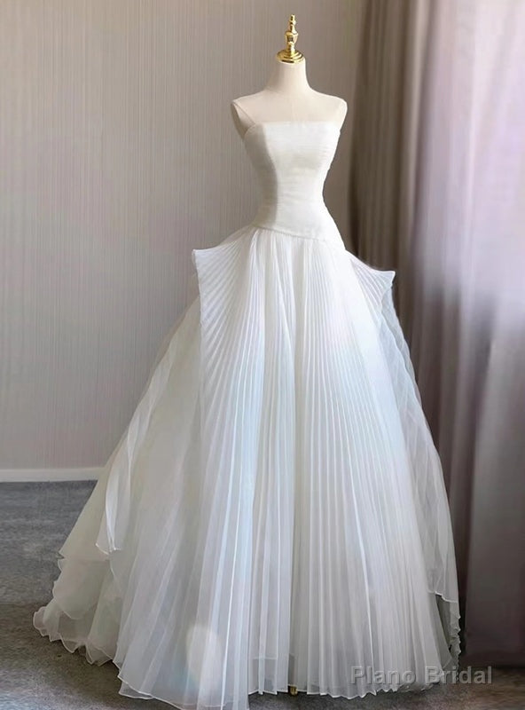 White Tulle Strapless Pleats Brides Wedding Dress Main image