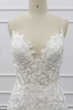 White Tulle Wedding Dresses Lace Appliques Spaghetti Straps Mermaid Bridal Dresses Open Back