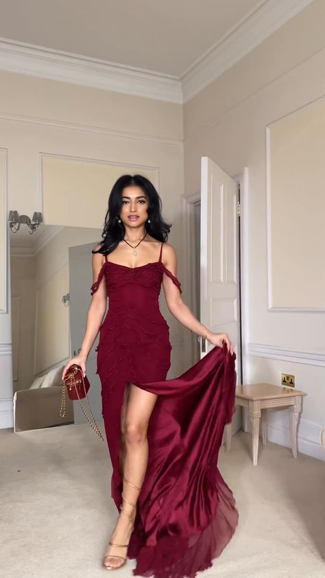 Wine Red Off Shoulder Straps Multi-Layered Ruffles Long Formal Prom Dresses