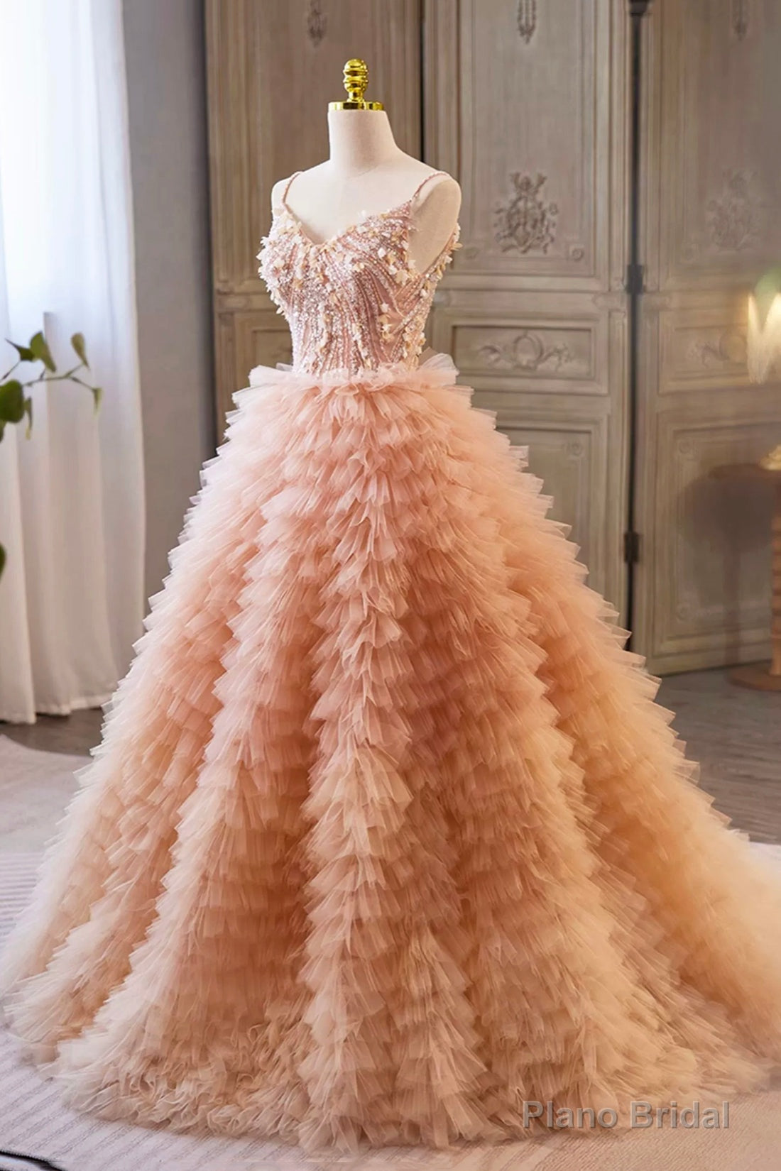 Beautiful Tulle Layers Long Prom Dresses, A-Line Spaghetti Straps Evening Dresses Main image