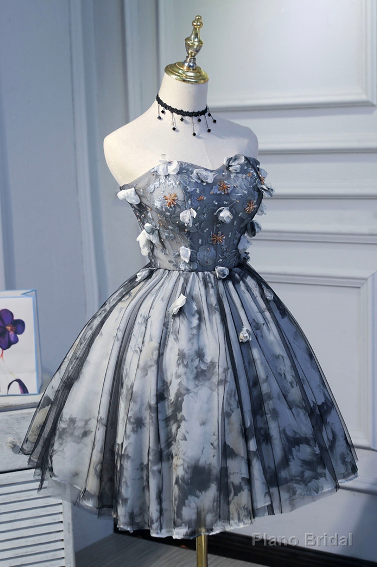 Gray Short Strapless Tulle Prom Dress, Cute A-Line Party Dress Main image