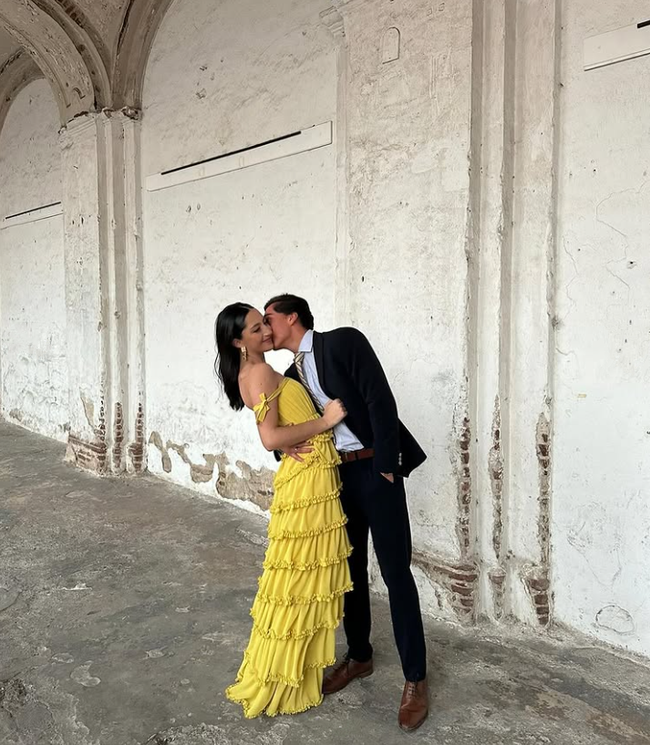 Yellow A-Line Tiered Tulle Off-The-Shoulder Long Formal Prom Party Dresses