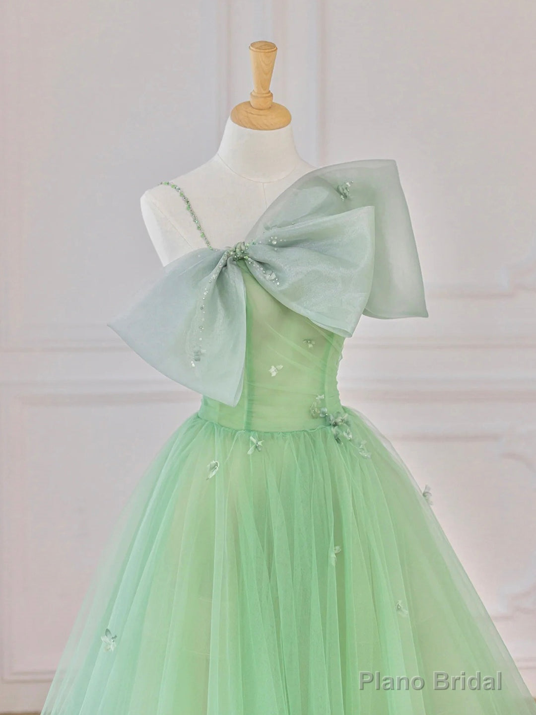 Green Tulle Short Prom Dress, A-Line Evening Dress with Bow Secondary image