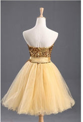 Strapless Sweetheart Backless Light Yellow Sequins Bow Knot A Line Homecoming Dresses