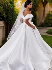 A-line/Princess Off-the Shoulder Chapel Train Wedding Wedding Dresses