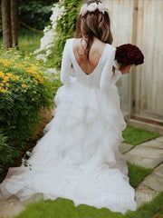 A-Line / Princess Scoop Sweep Train Tulle Robes de mariée