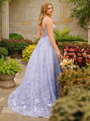 A-Line/Princess Spaghetti Straps Sweep Train Tulle Prom Dresses With Appliques Lace