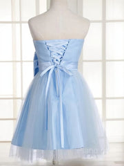 A-Line/Princess Strapless Short/Mini Tulle Homecoming Dresses With Bow