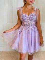 A-Line/Princess Sweetheart Short/Mini Tulle Homecoming Vestres com Apliques Lace