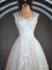 A-Line/Princess Sweetheart Sweep Train Lace Wedding Dresses with Appliques Lace