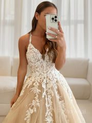 A-Line/Princess V-neck Floor-Length Tulle Prom Dresses With Appliques Lace