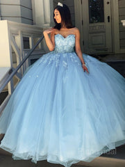 Ball Gown Sweetheart Sweep Train Tulle Prom Dresses With Appliques Lace