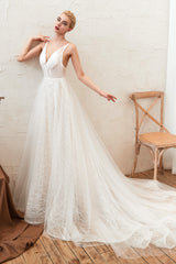 Chic Deep V-Neck White Tulle Princess Open Back Wedding Dresses with Court Train