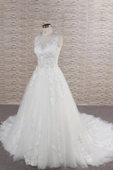 Long A-line Sweetheart Applqiues Lace Tulle Wedding Dress