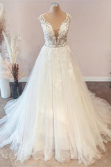 Long A-Line Sweetheart Floral Lace Tulle Wedding Dress