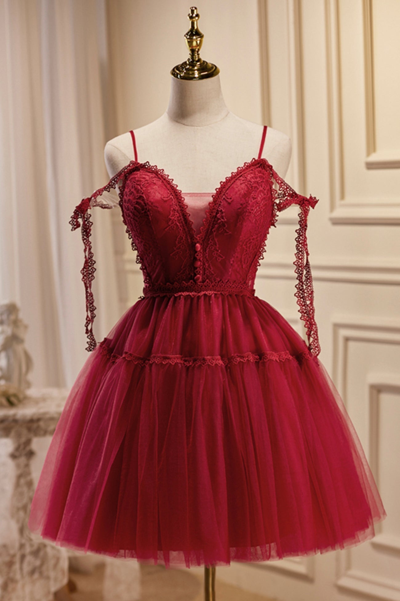 Burgundy Lace Short A-line Prom Dress, Cute Spaghetti Strap Party Dress